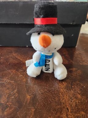 PEZ Dispenser Winter PLUSH Snowman Key Ring Chain Snow Man 2010